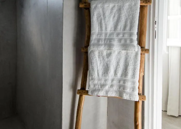 Perigiali & Folegandros Agali