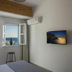 Pensión Perigiali & Folegandros Agali