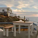 Perigiali & Folegandros